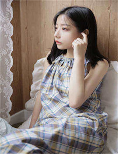 《W78W78W乳液永久-18禁女裸乳扒开腿免费视频》