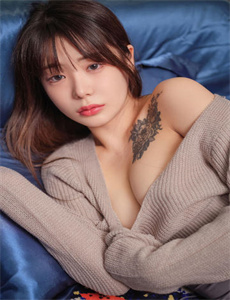 《张柏芝低胸玩性感-嫡女在闺房里被强高H》